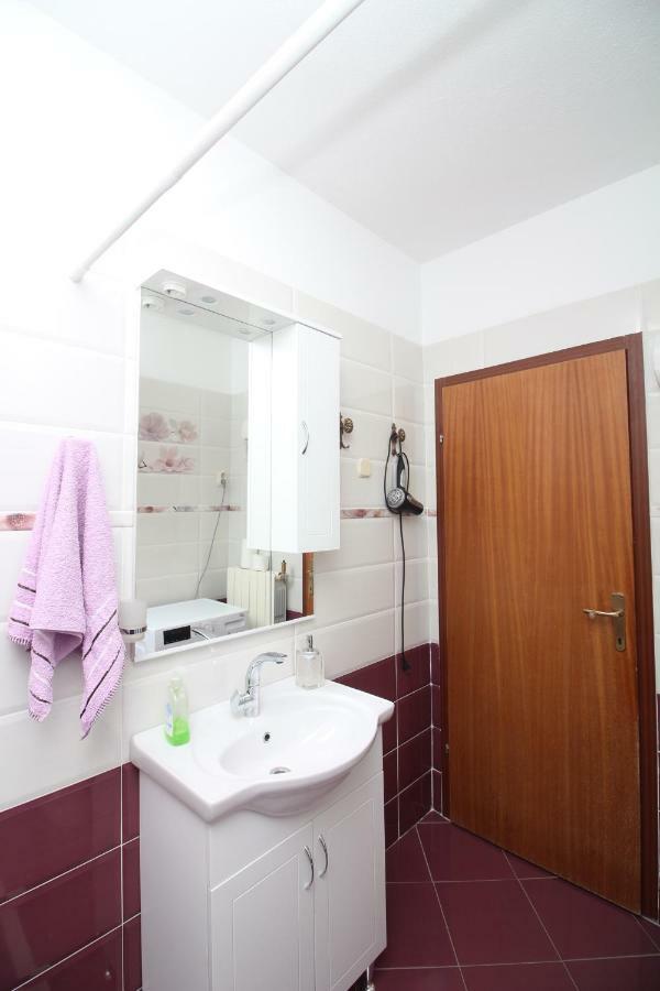 Apartament Green Valley Omiš Exterior foto